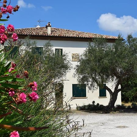 Borghetto Country Apartments Saludecio Exterior foto